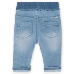 Babyjeans zum Krempeln mit heller Waschung