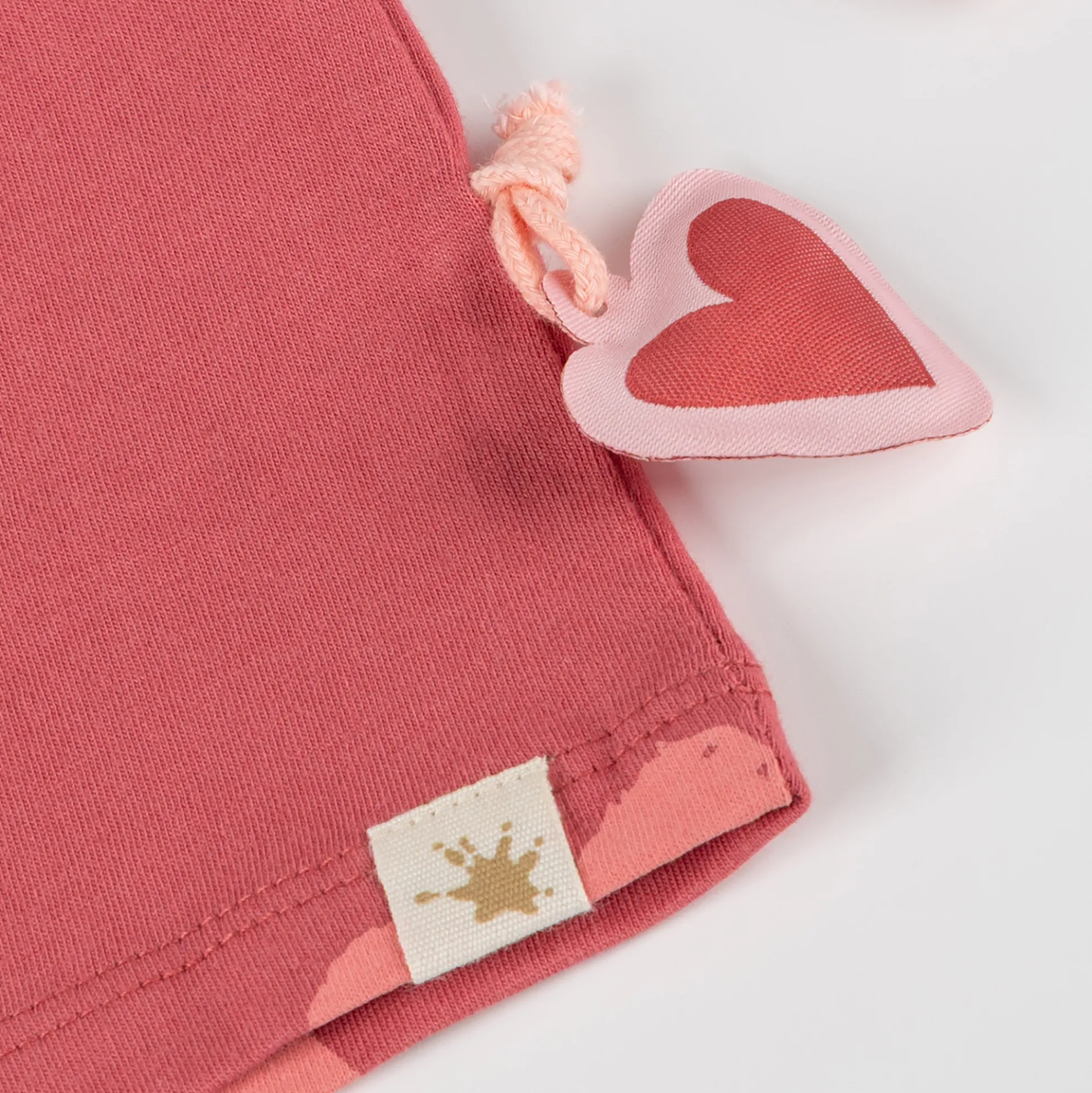 Baby Langarmshirt mit Herzchen, rosarot