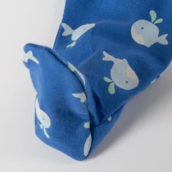 Baby Overall mit Füßchen, Wal Print, blau