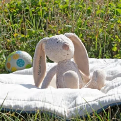 Kuscheltier Hase mit Namens-Stickerei, Bio-Baumwolle & Schurwolle, Pure Collection