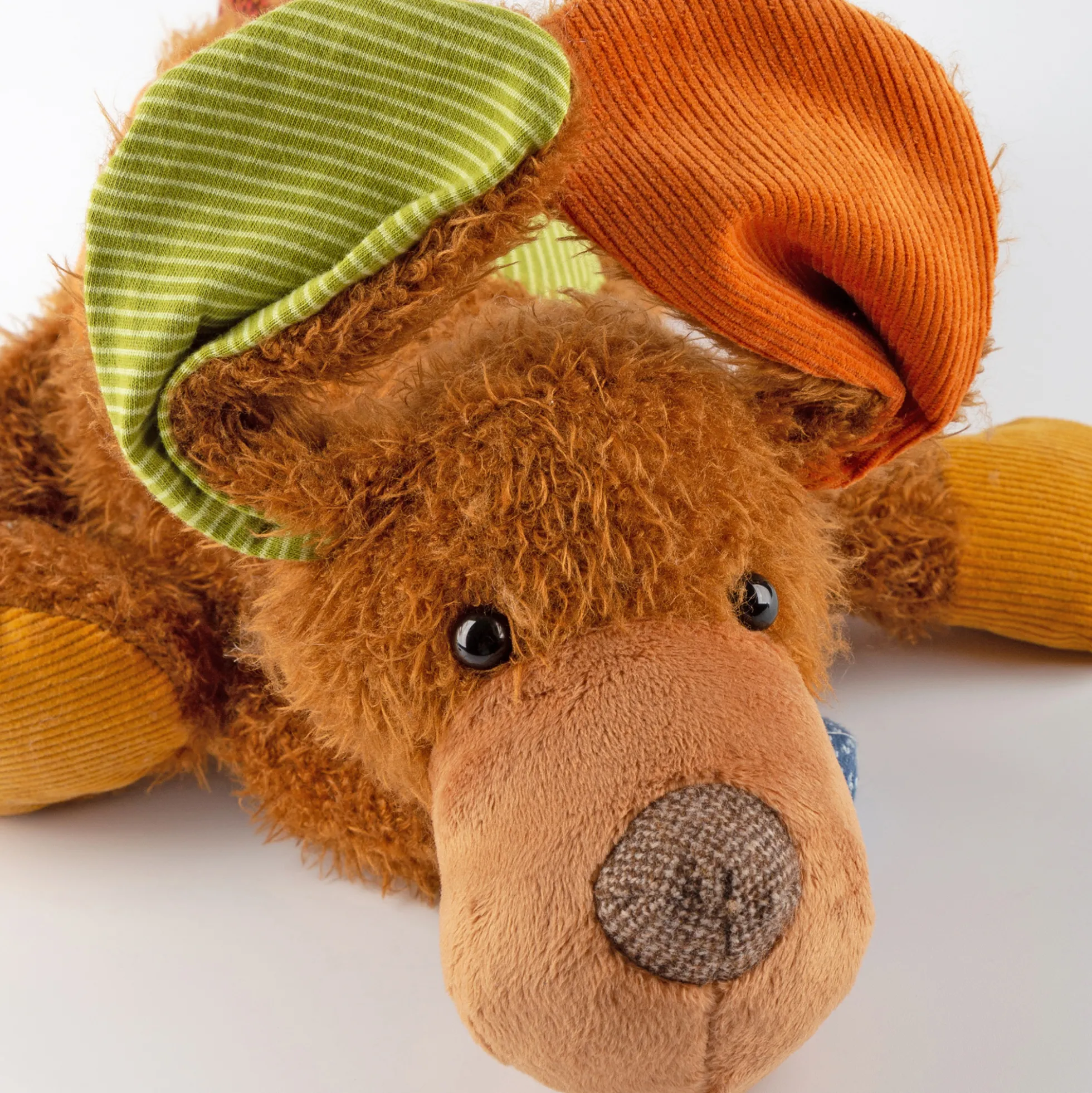 Kuscheltier Hund liegend, Patchwork Sweety