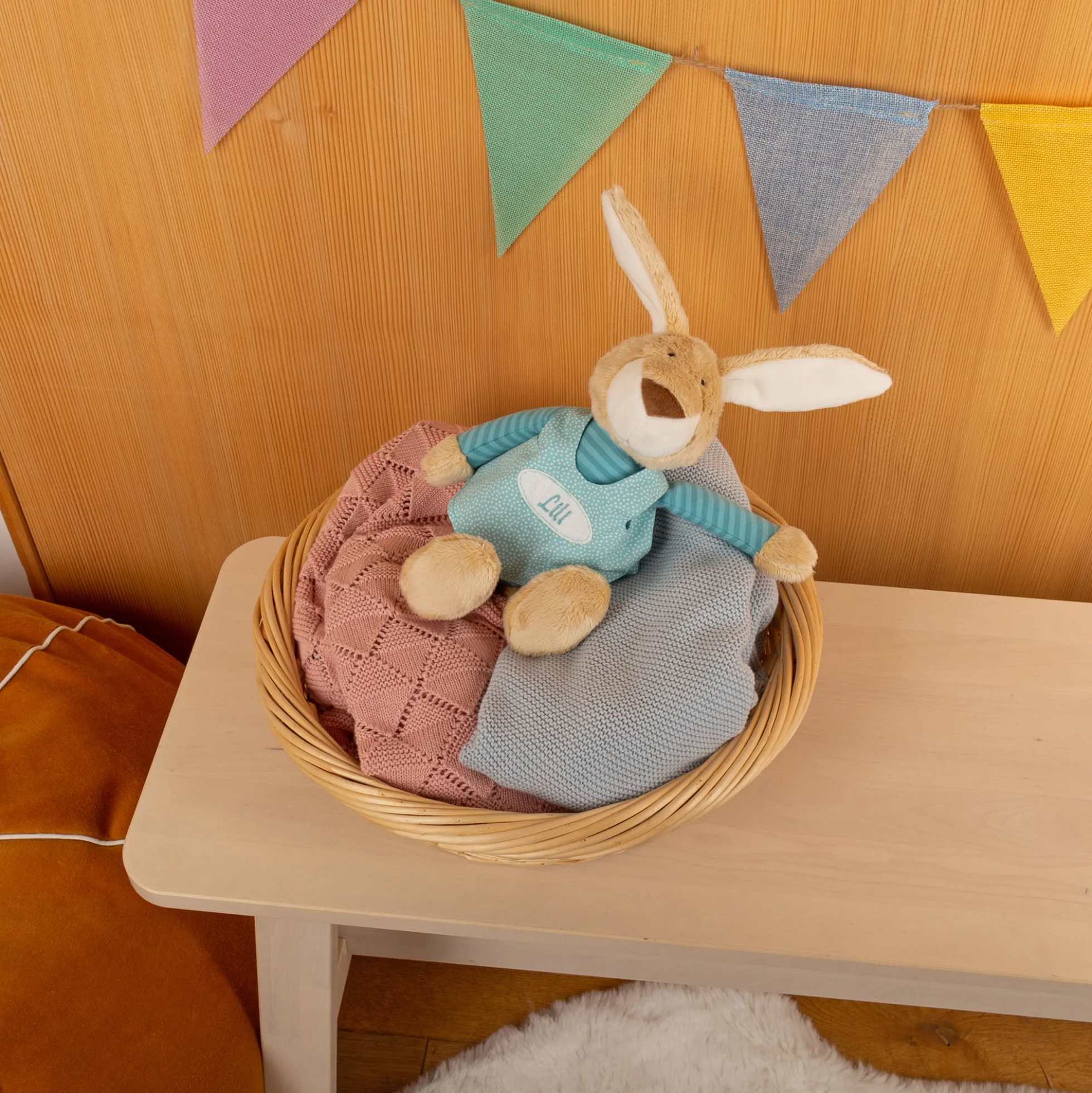 Kuscheltier Namensspielfigur Hase türkis