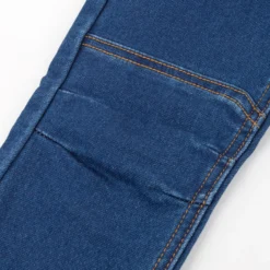 Lässige Kinderjeans mit Dehnbund und Bändchen