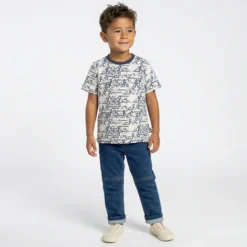 Lässige Kinderjeans mit Dehnbund und Bändchen