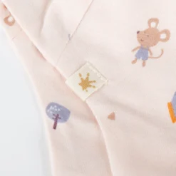 Newborn Baby Mütze mit Bindebändchen, zartrosa