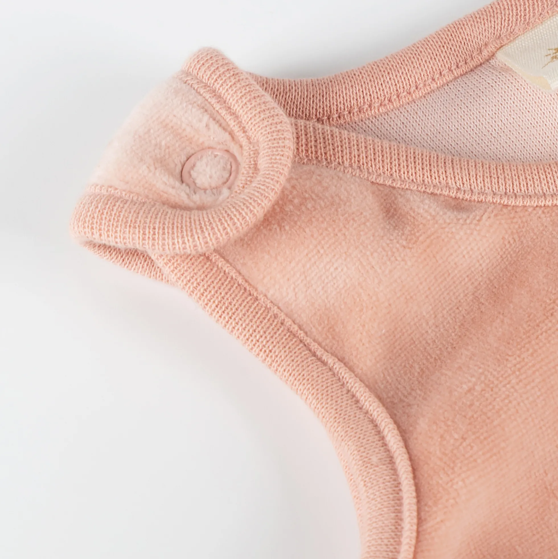 Newborn Babystrampler Nicki Velour, rosa