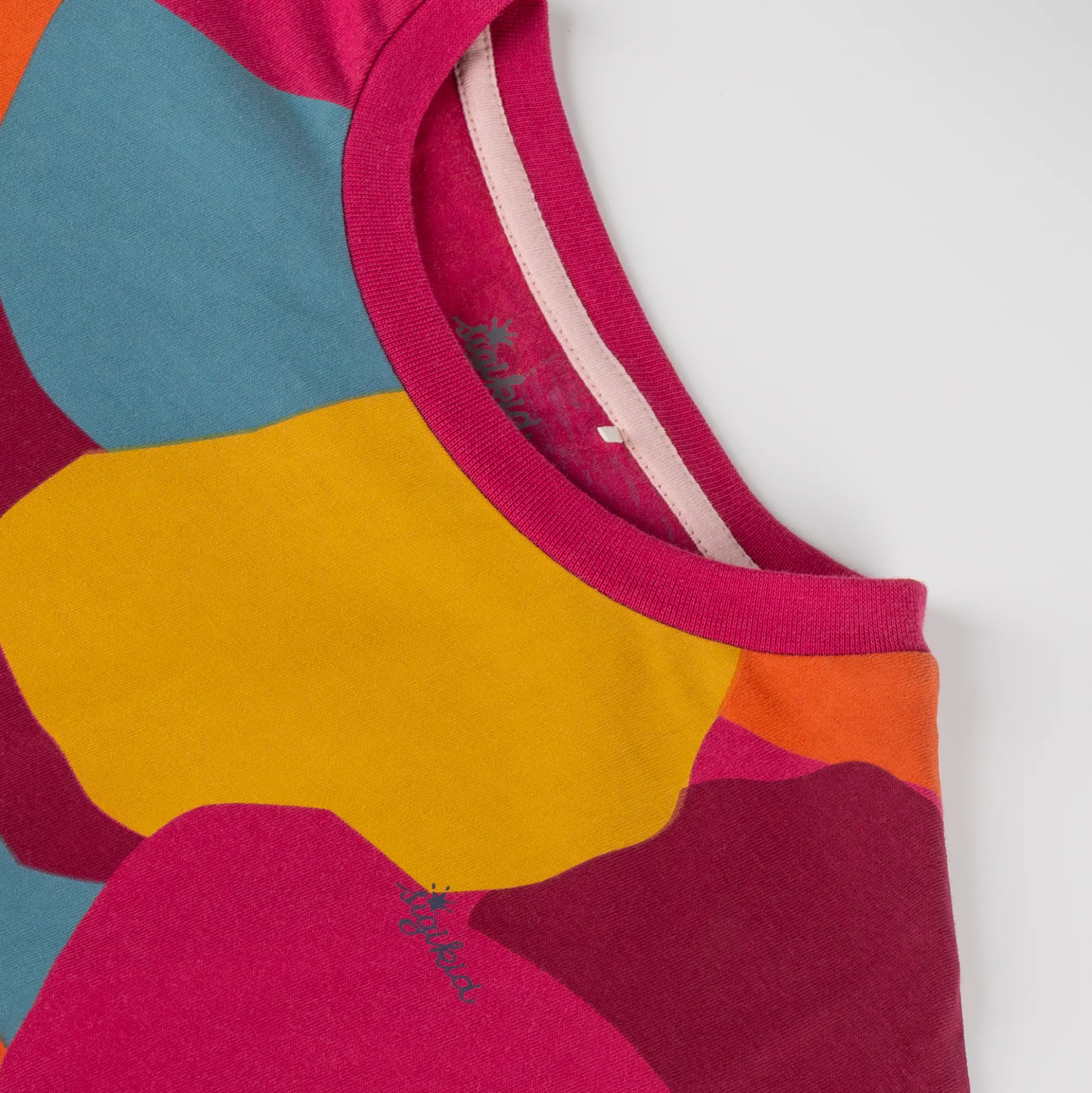 Oversized Kinder Langarmshirt, bunt bedruckt