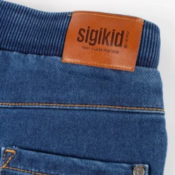 Schlanke Kinderjeans mit innen verstellbarem Dehnbund
